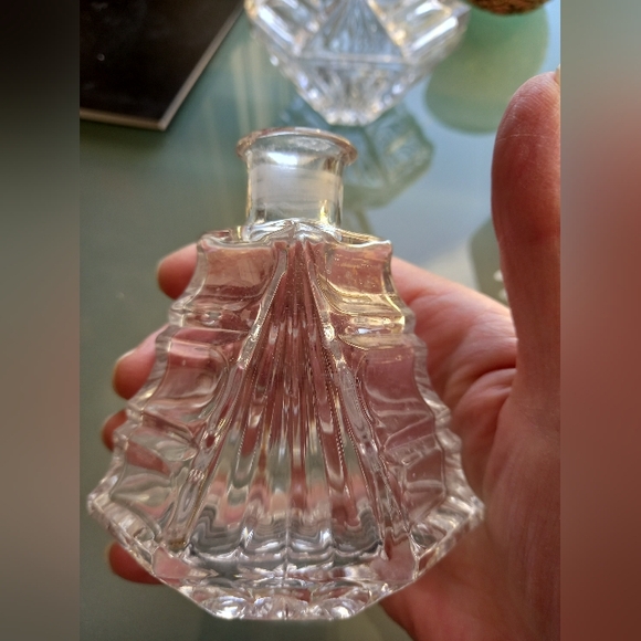 Art Deco Glass Perfume Bottle with Stopper & Jewelry Box - Picture 4 of 7